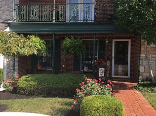 2117 Buckingham Sq, Maysville, KY 41056