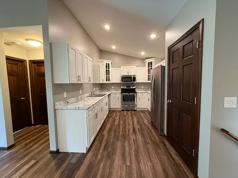 1933 Southridge Ave #1 — Photo 1