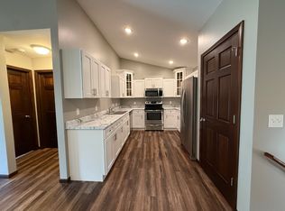 1933 Southridge Ave APT 1, Menomonie, WI 54751
