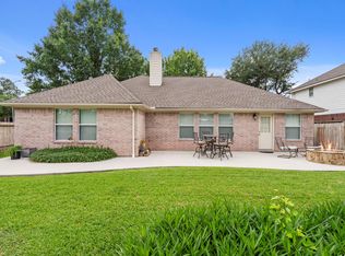 15834 Red Hill Trl, Houston, TX 77095