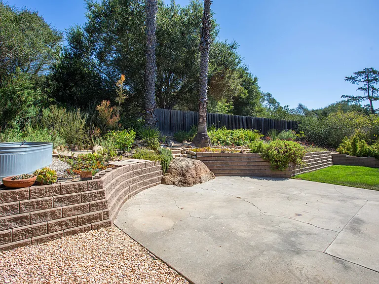 733 Circle Dr — Photo 20