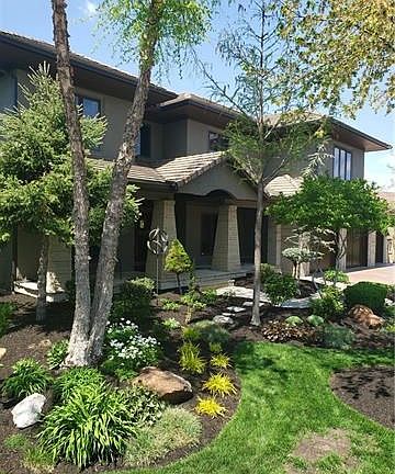 2nd image of 3200 W 154th St