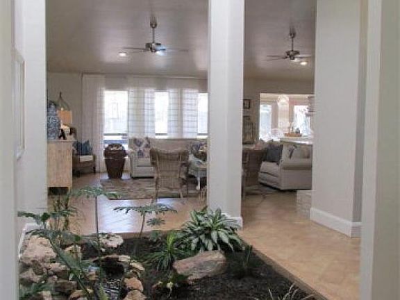 4th image of 2389 River Valley Ln
