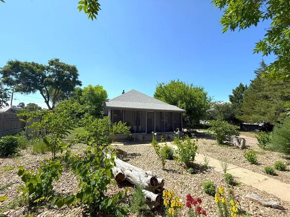 109 N Catalpa St, Manzanola, CO 81058