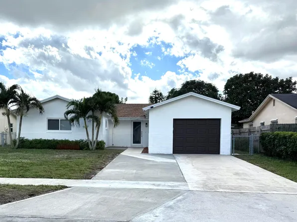9004 SW 6th Street, Boca Raton, FL 33433