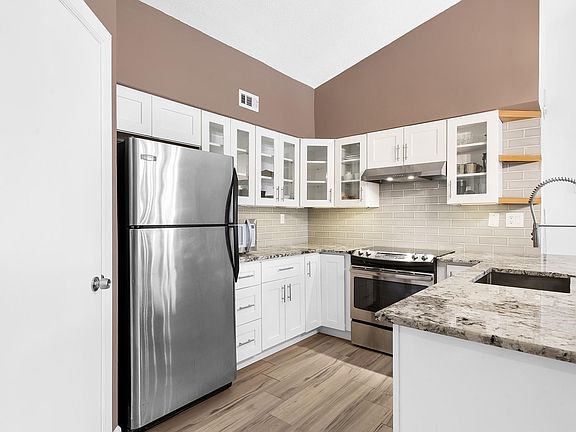 3rd image of 2550 SW 18th Terrace #1406