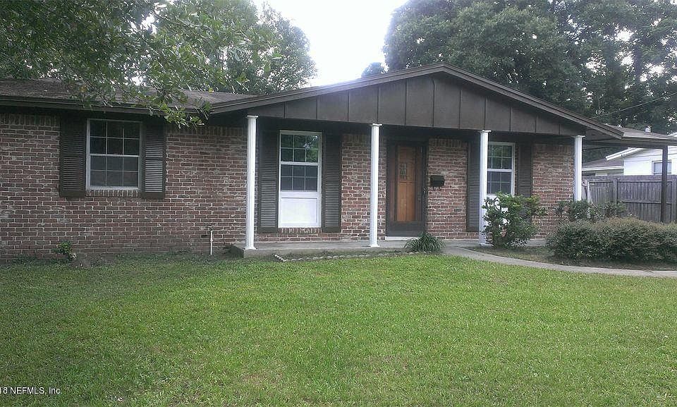 1st image of 7652 Hillside Dr