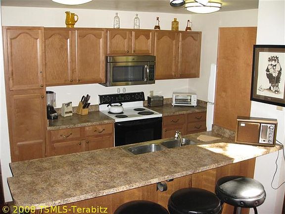 2nd image of 1001 Commonwealth Dr #113