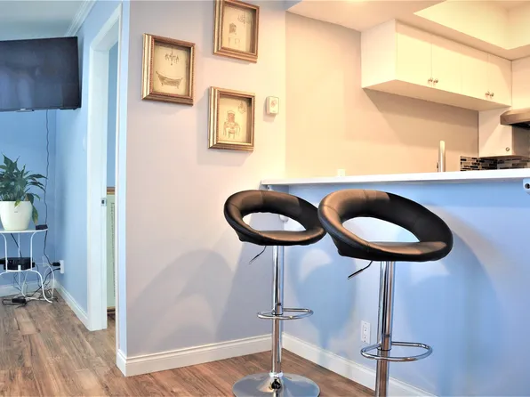 8111 Anderson Rd #1102, Richmond, BC V6Y 3Z8