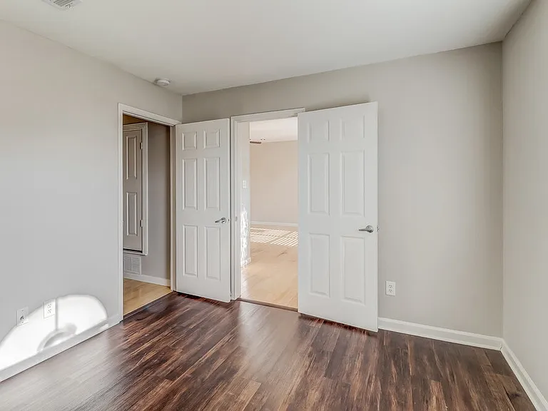 6418 Nicole Way — Photo 15