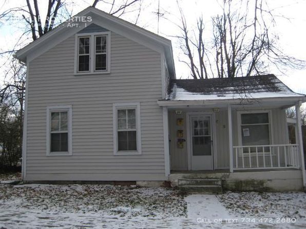 216 Maple St APT 1