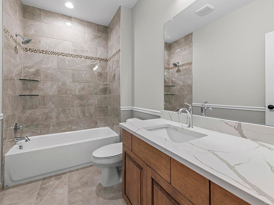 16612 Via Villagio Dr, photo 30