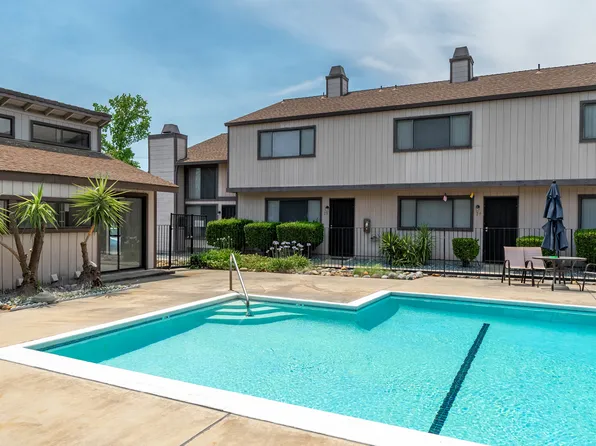 Datewood, 5048 Date Ave #89f673166, Sacramento, CA 95841