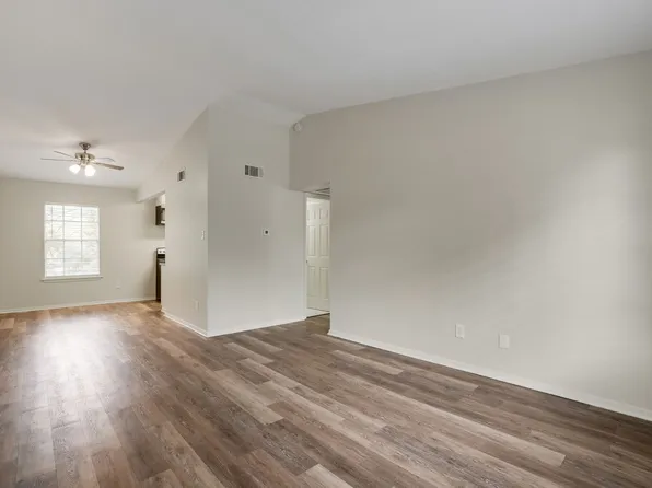 1105-1107 Uta Blvd #106, Arlington, TX 76013