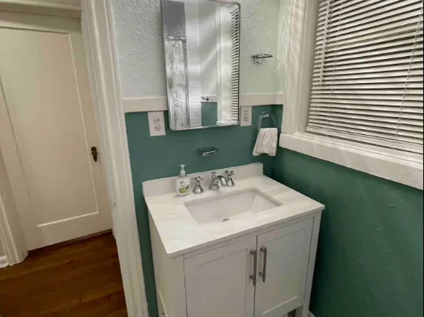 405 W Rosewood Ave APT 2, San Antonio, TX 78212