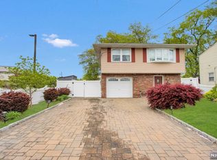 19-25 11th St, Fair Lawn, NJ 07410
