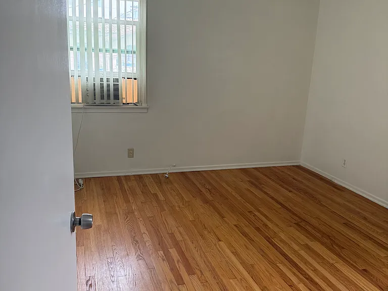 1230 S Sherbourne Dr #7 — Photo 7