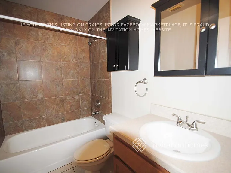 1582 Wyoming Dr SE — Photo 6
