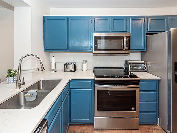 4th image of 8483 Yadkin Cir APT L