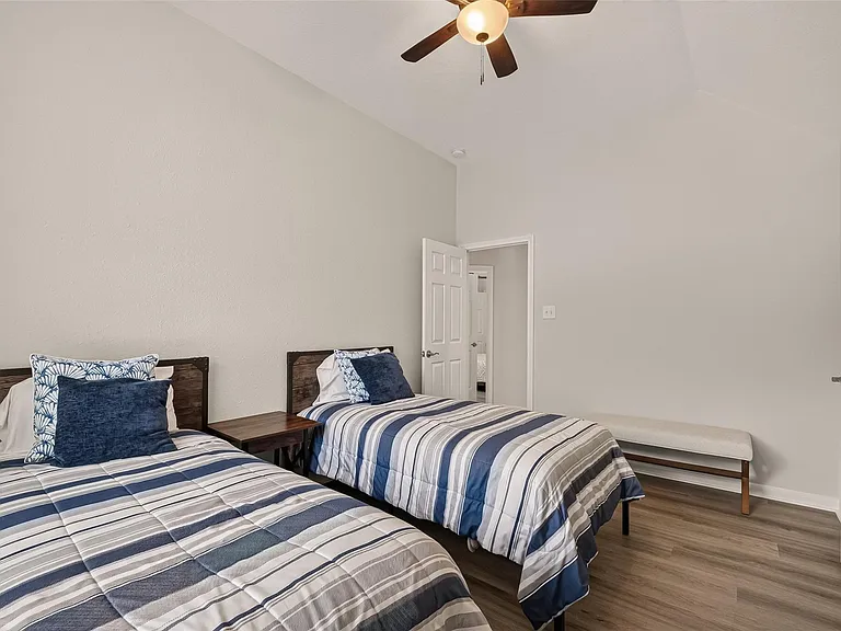 14 Sprite Woods Pl — Photo 36