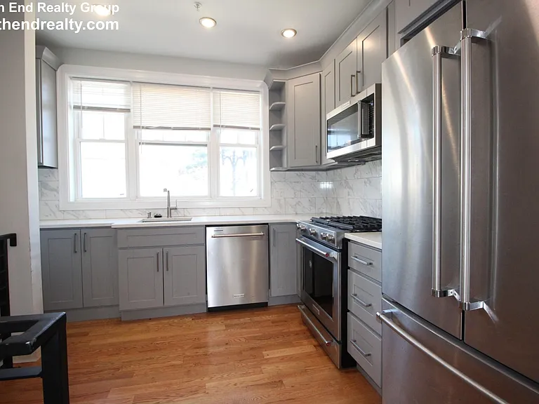108 Main St — Photo 3