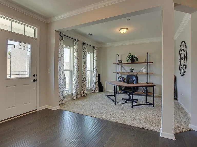 8033 Brookpark Ave — Photo 5
