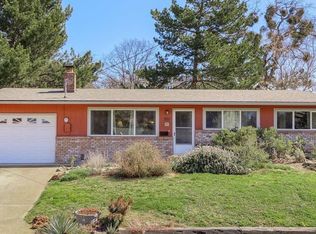 533 Eastwood Dr, Medford, OR