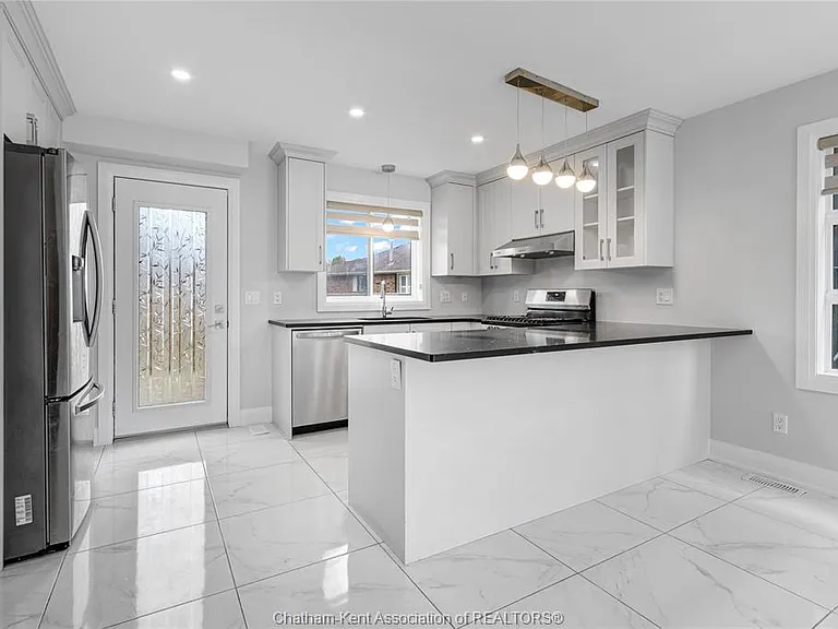 59 Churchill Park Rd — Photo 15