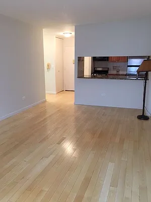 Rented by New York Residence | media 25
