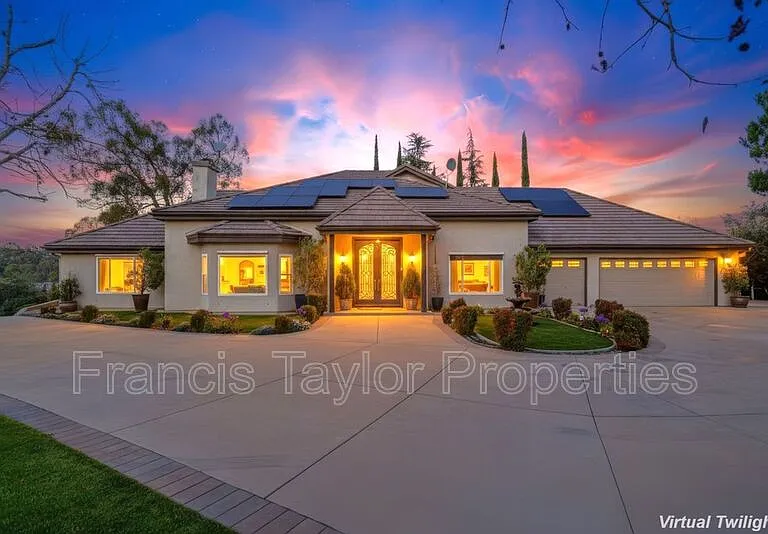 29059 Meadow Glen Way W — Photo 2