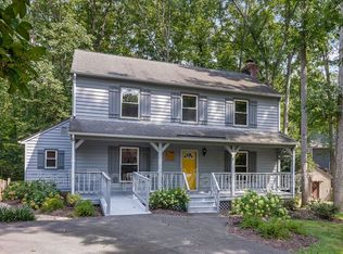 3203 Hunts Bridge Ct, Midlothian, VA 23112