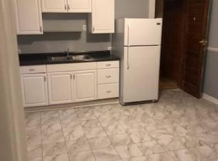 3541 Trent Ave, Cleveland, OH 44109