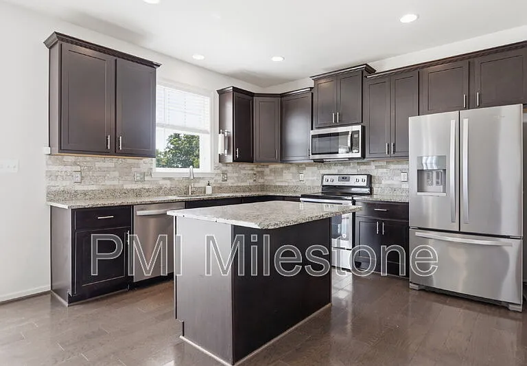 371 Lookout Mountain Ct — Photo 4