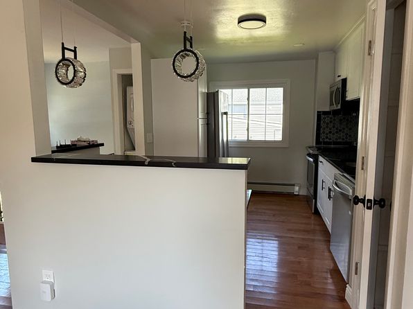 1 Roosevelt Ave FLOOR 2