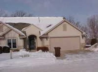 4717 Wintergreen Ln NW, Rochester, MN 55901