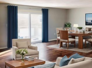 3 Circuit Ln #1, Watertown, MA 02472