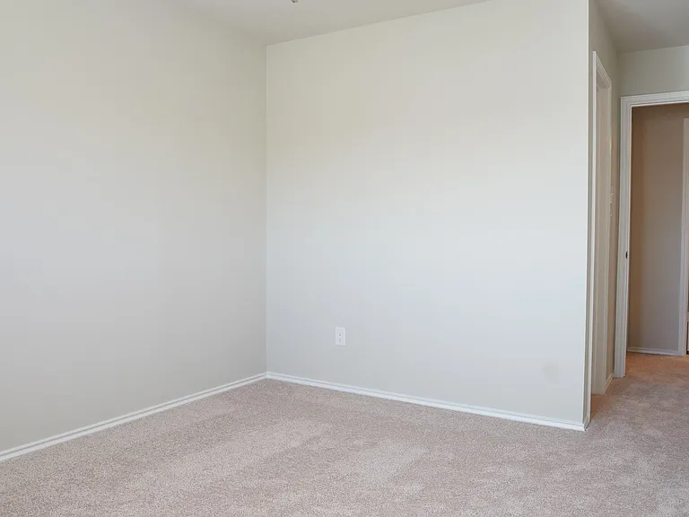 15810 Perthshire Creek Dr — Photo 21