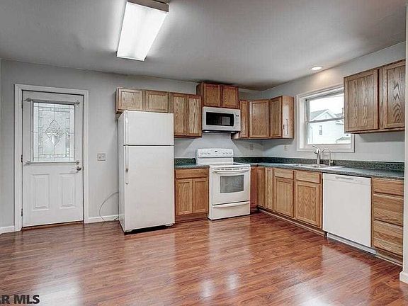 5th image of 312 N 6th St