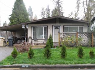 1505 SW I St, Grants Pass, OR 97526