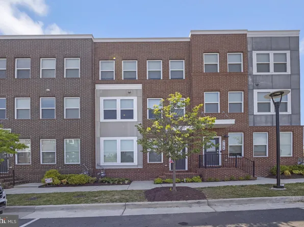 9166 Snowden Ashford Rd, Lorton, VA 22079