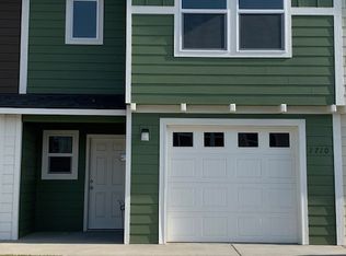 1710 NE 8th St, Hermiston, OR 97838