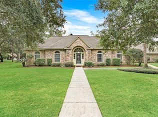 117 Rue De La Paix, Slidell, LA 70461