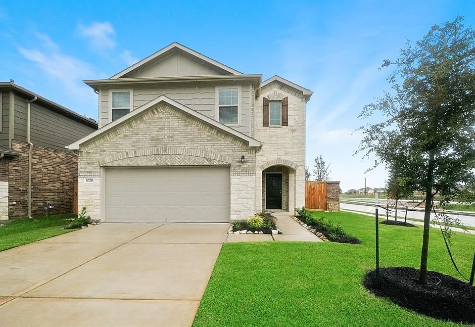 1st image of 1028 Laguna Cv Dr