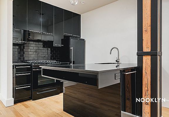 3rd image of 487 Keap St #616