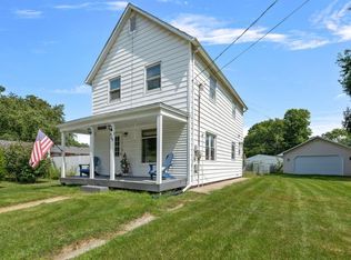 409 S 15th St, Chesterton, IN 46304