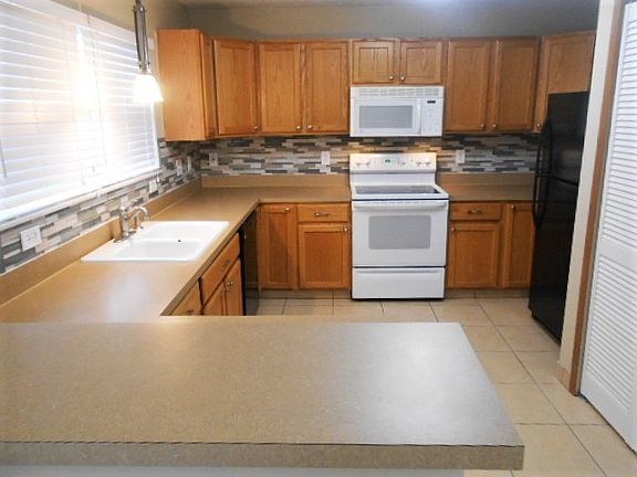 2nd image of 7043 Bryemar Dr