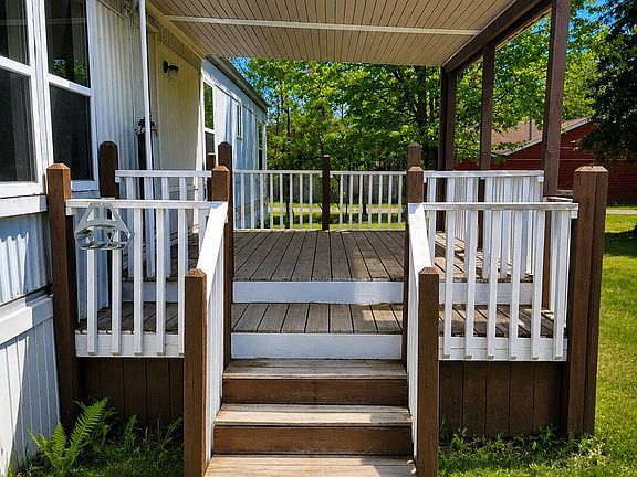 2nd image of 2122 Voight Rd