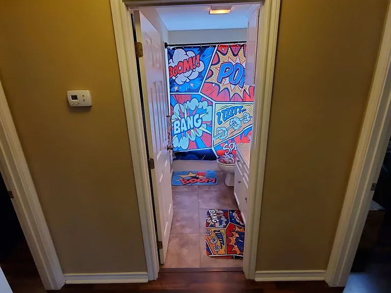 215 Landsburg Ct — Photo 9