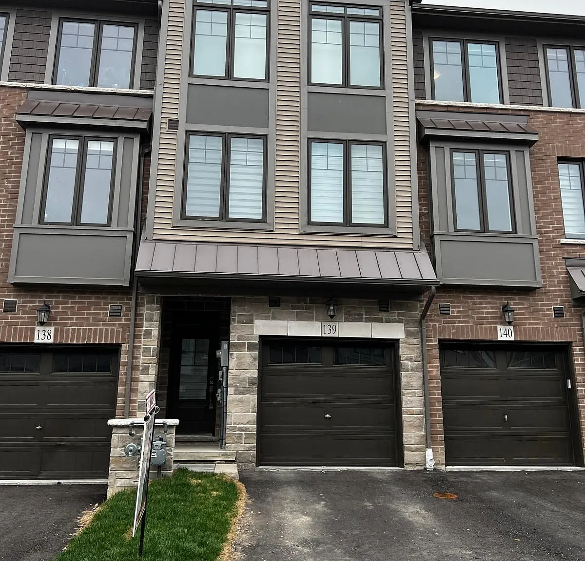 3 bed, $2,799 — Photo 1