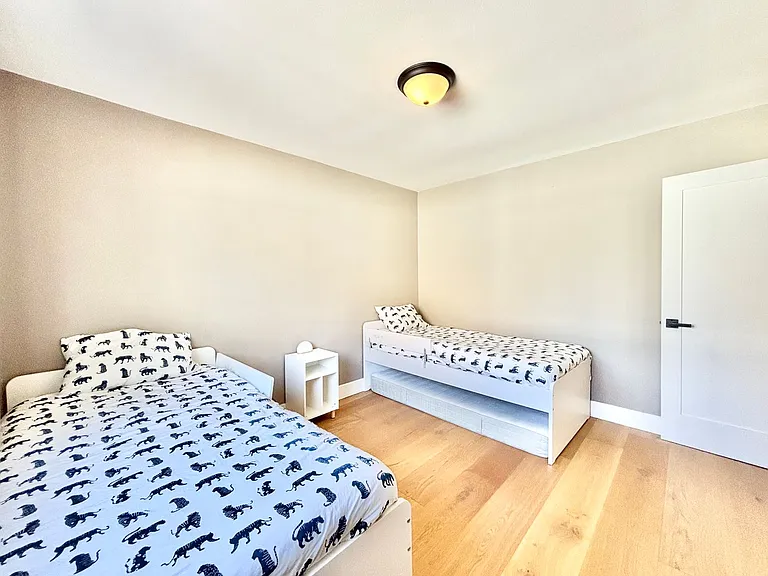5209 Wavecrest Way — Photo 13